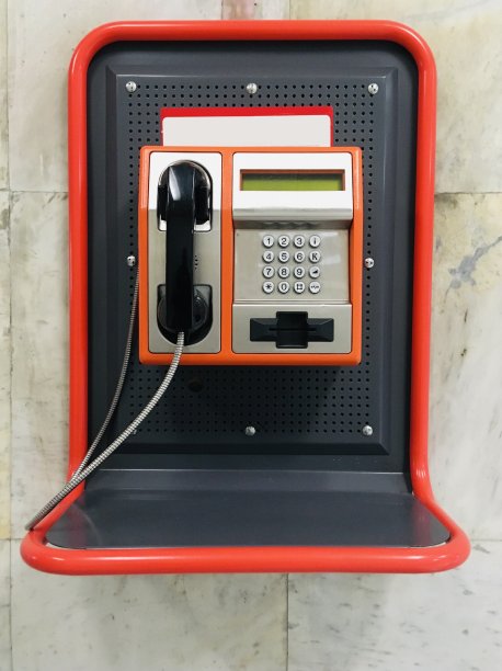 红色的公共电话图片下载