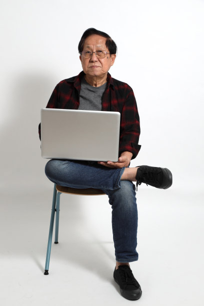 高级人图片下载