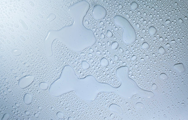 蓝色的墙上有水滴图片下载