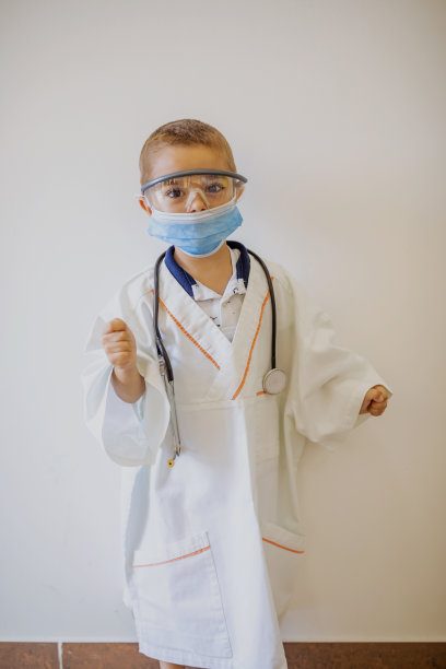 快乐的医生图片下载