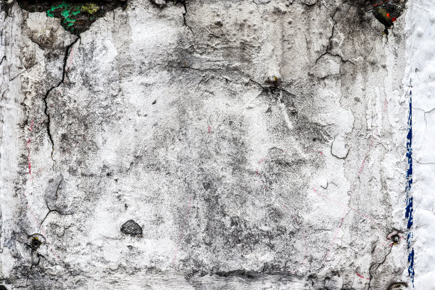 在高分辨率的老化混凝土墙裂缝和许多结构的详细视图图片下载