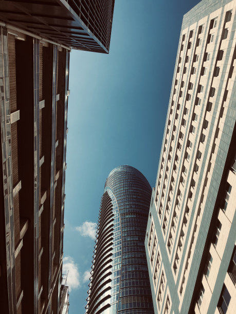 从下面看高楼大厦图片下载