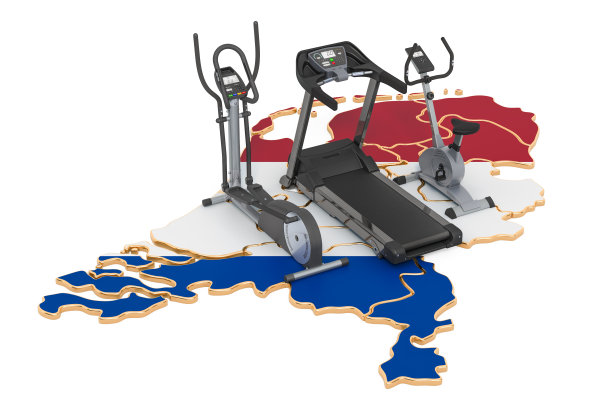 荷兰的运动俱乐部。荷兰的健身器材。白色背景上的3D渲染图片下载