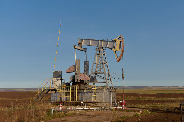 石油和天然气生产图片下载