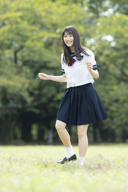 亚洲女高中生嬉闹图片下载
