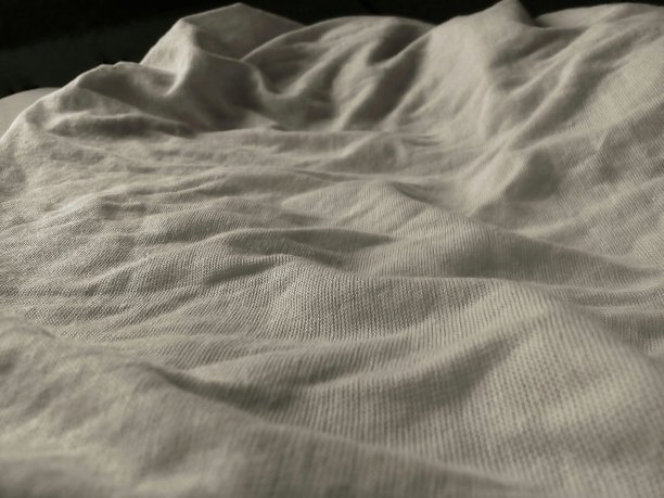 起皱的波浪织物图片下载