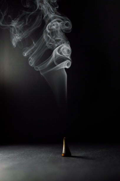 墙纸熏香形成的抽象形状的微距摄影图片下载