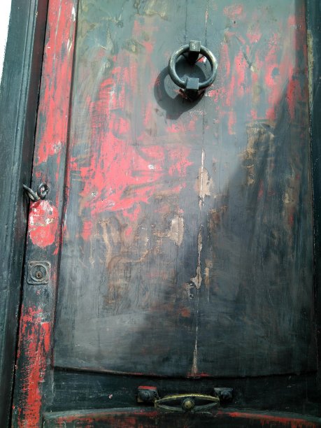 旧门上的锁和阿尔达巴细节图片下载