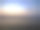 夕阳橙色的太阳在湖面上，秋天图片下载