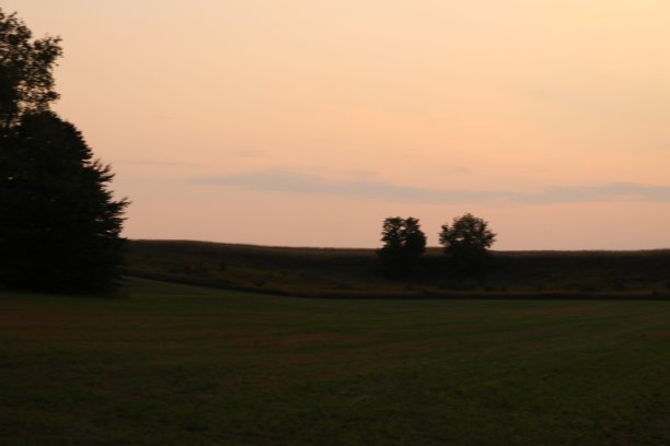 丘陵日落图片下载