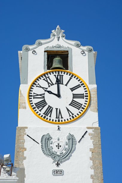 葡萄牙塔维拉的圣玛丽教堂塔。图片下载