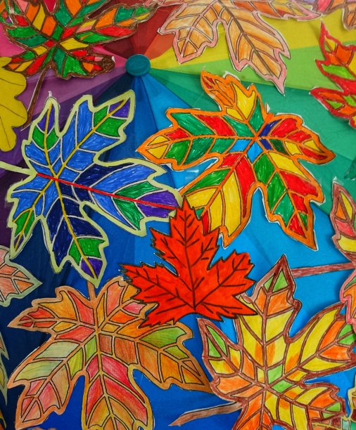 应用程序。秋天的树叶。彩色背景。图片下载