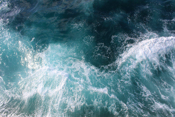 波浪断裂图片下载