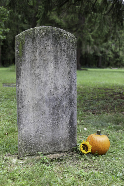 老风化墓碑图片下载