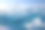 风景大块透明的蓝色冰在天空的背景图片下载