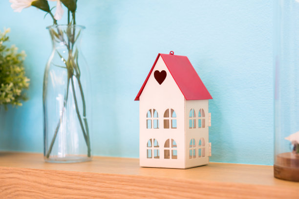 心形的小房子玩具图片下载