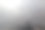 湖水在雨中。图片下载