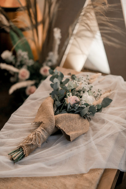 乡村花束，干香草和香料图片下载