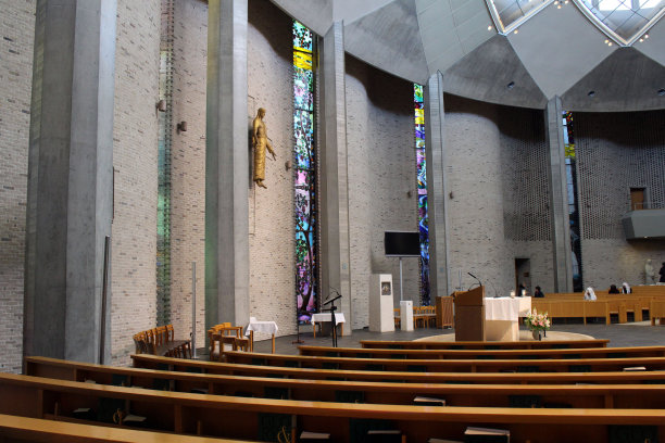 圣依纳爵天主教堂主祭坛，小岛町，东京图片下载