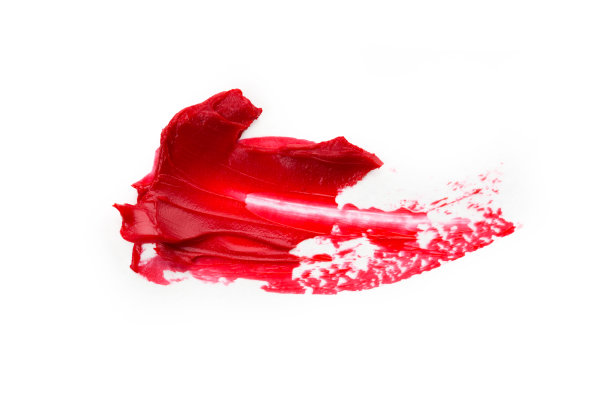 口红污迹样本孤立的白色背景。膏妆质感。鲜红的彩妆品刷一刷样品图片下载