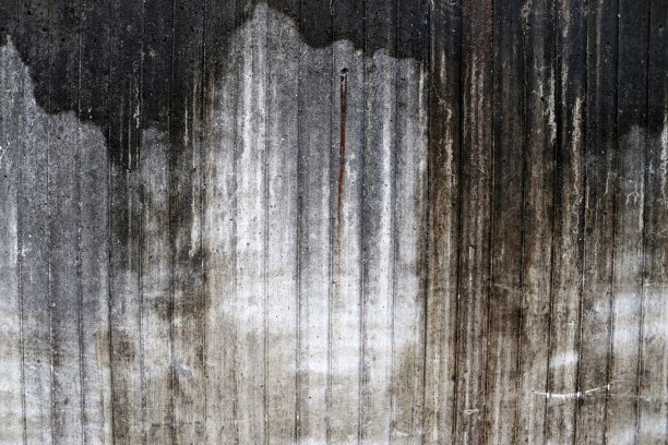 在高分辨率的老化混凝土墙裂缝和许多结构的详细视图图片下载
