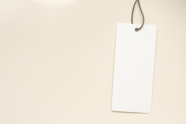 皮革纹理背景上空白价格标签图片下载