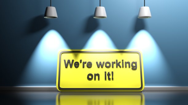 黄色路标上写着“我们正在努力!”，靠在蓝色墙壁- 3D渲染插图图片下载
