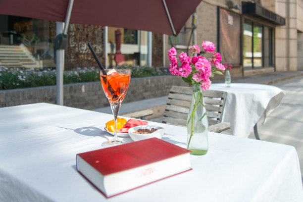 鸡尾酒。图片下载