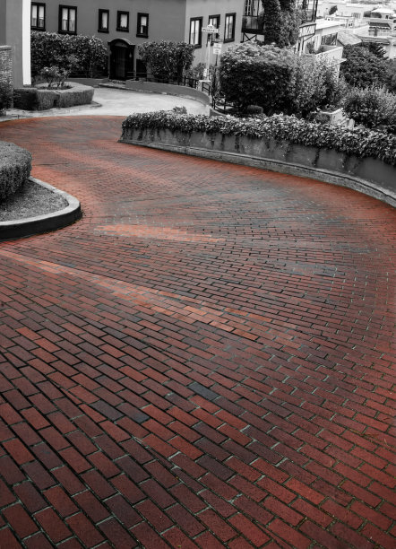 红色的砖路图片下载