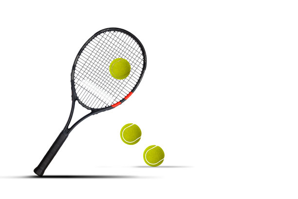 网球拍和球白色背景图片下载