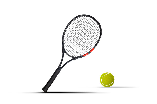 比赛用网球拍和球设备游戏概念。活动和休闲的矢量图图片下载