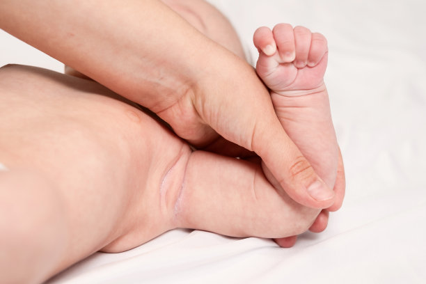 儿童腋下尿布疹的特写图片下载