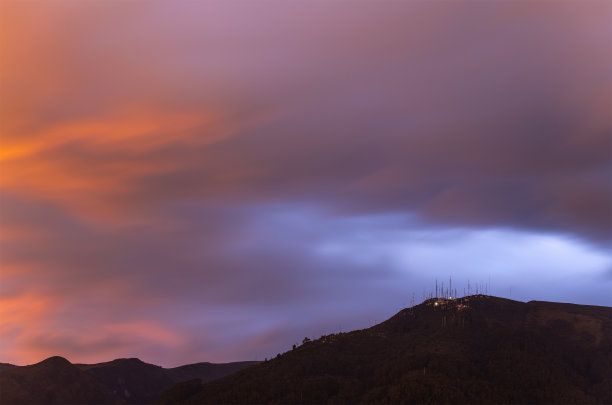 厄瓜多尔基多 Pichincha 火山图片下载
