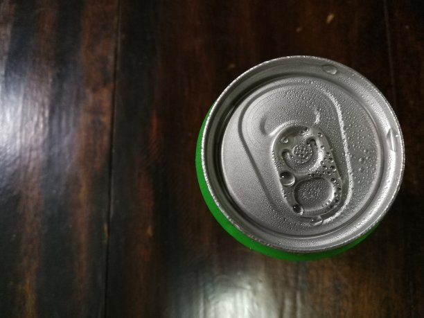 顶视图的一个可以在木材背景图片下载