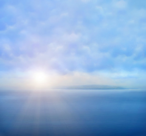 苏必利尔湖日落和岛屿图片下载