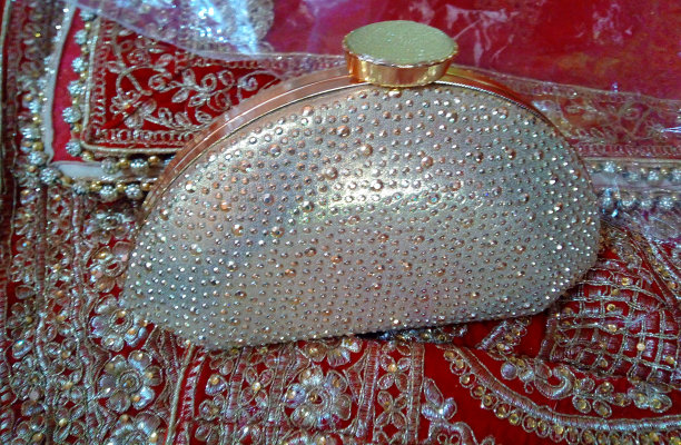 女士钱包的照片图片下载