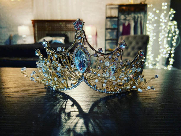 新娘头饰图片下载