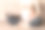 特写饥饿的孕妇正在吃一块美味的蛋糕放松在家里的沙发上。怀孕期间对甜食的渴望图片下载
