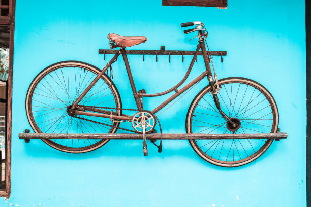 一辆古董自行车在艺术市场森吉吉图片下载