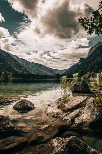 贝希特斯加登国家公园的Hintersee-Bayerische See素材图片