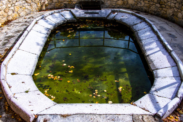 对水的几何图形图片下载