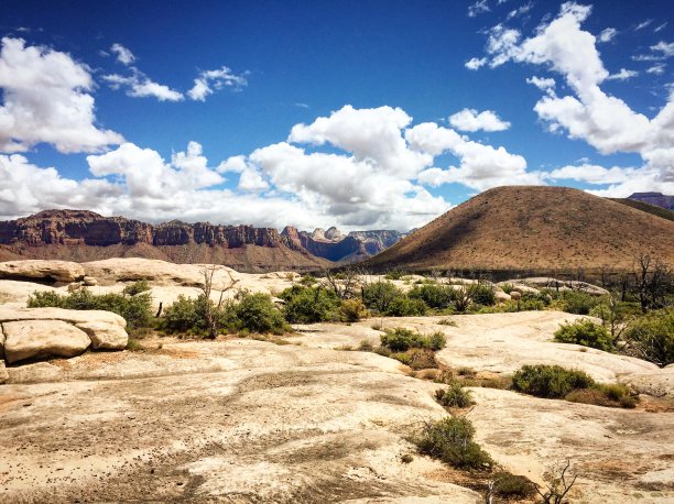 沙漠岩石图片下载