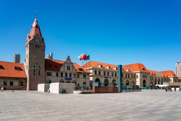 青岛旧火车站的建筑图片下载