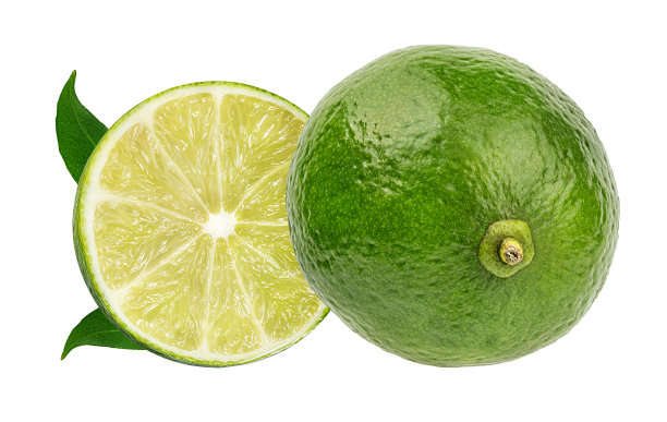 孤立的酸橙与树叶在白色背景与修剪路径图片下载