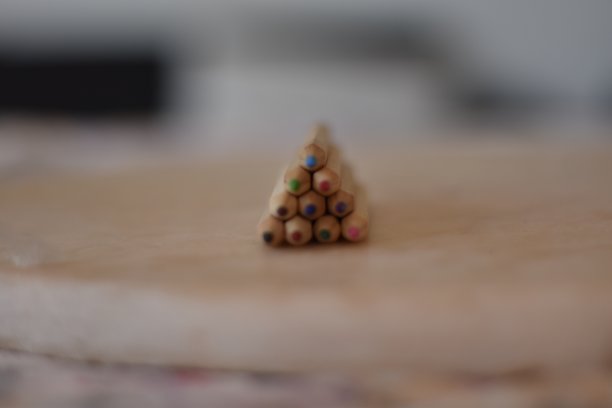 彩色铅笔图片下载