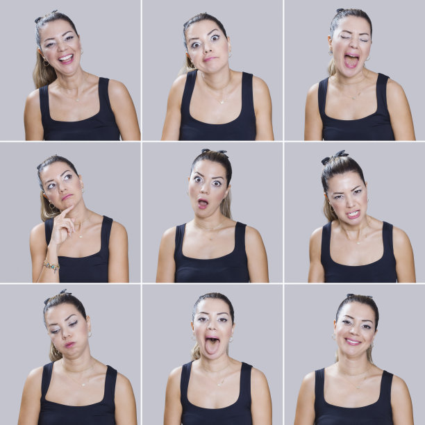 女人做出九种不同的面部表情图片下载
