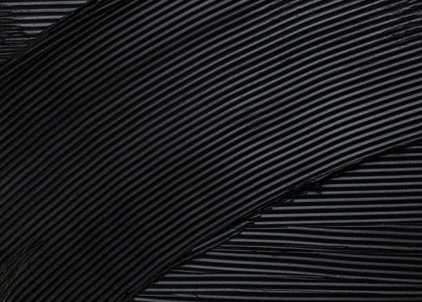 黑色睫毛膏纹理的笔触接近黑色的背景图片下载