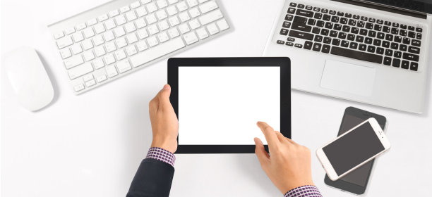 手握平板触摸屏图片下载