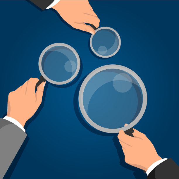 商人手里拿着放大镜图片下载