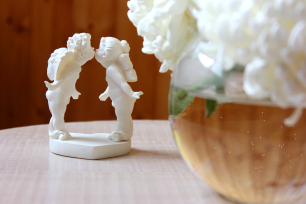 石膏雕像儿童天使图片下载